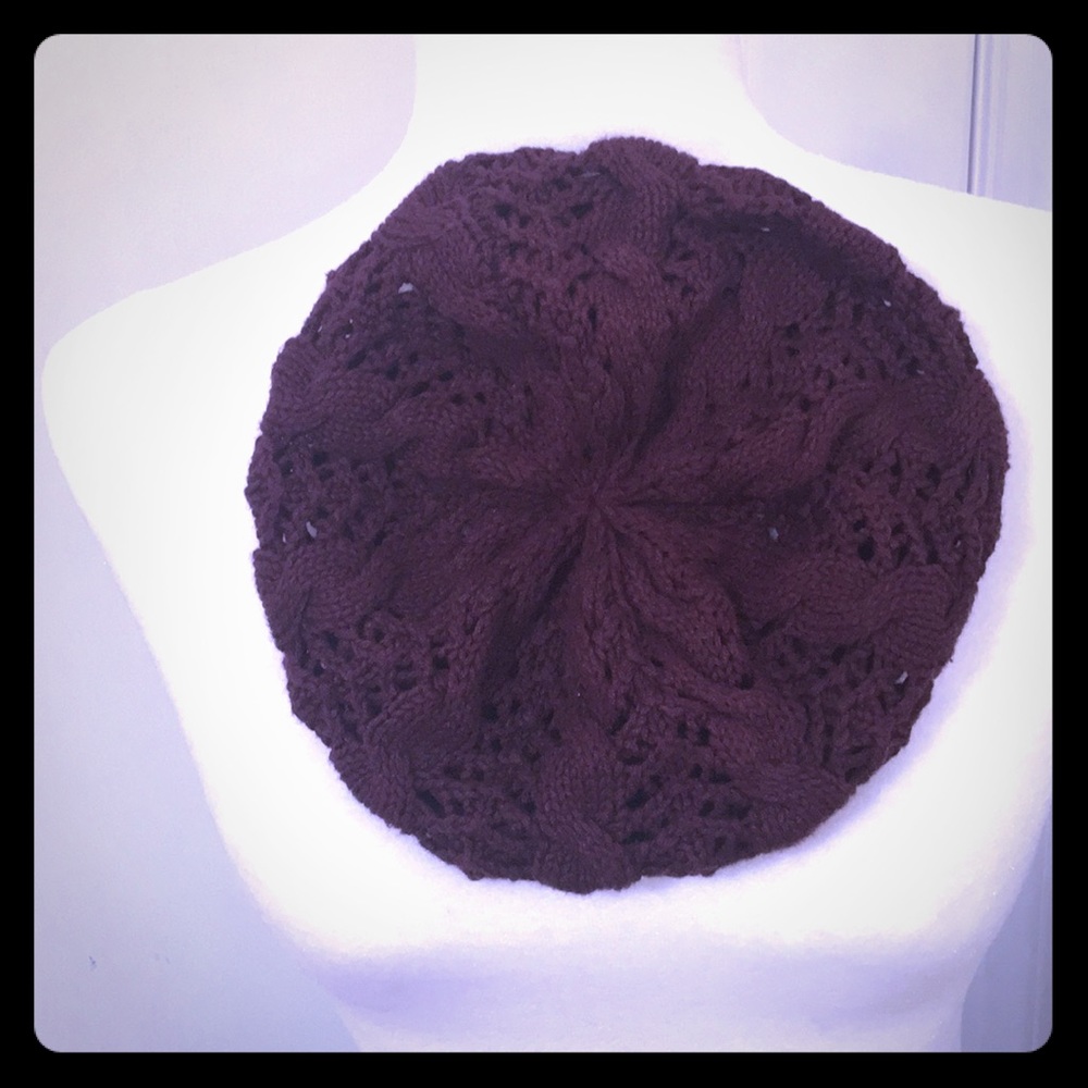 Maroon Knitted Baret Hat